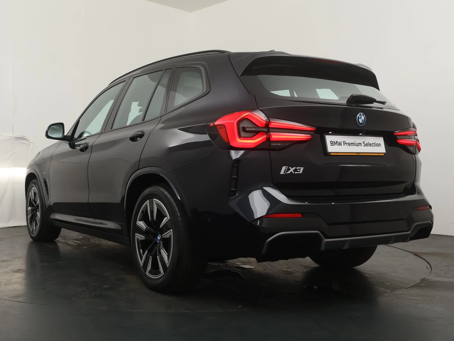 Hoofdafbeelding BMW iX3