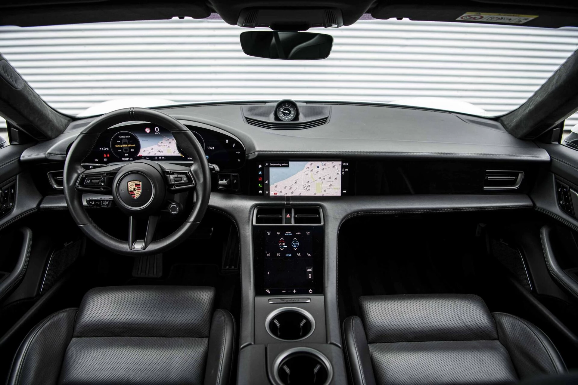 Hoofdafbeelding Porsche Taycan