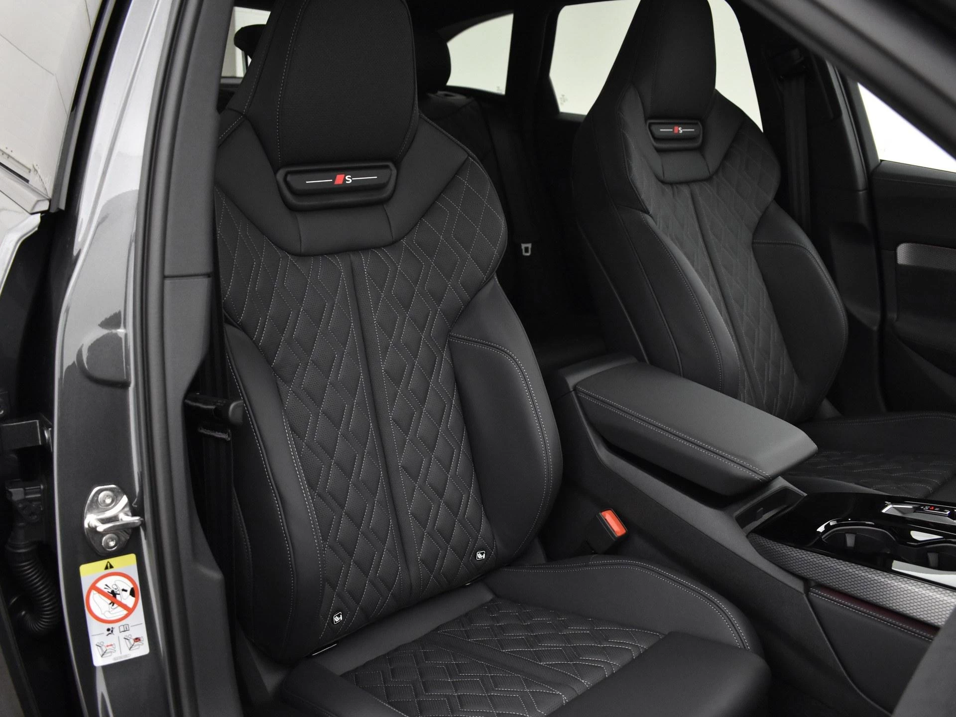 Hoofdafbeelding Audi S5