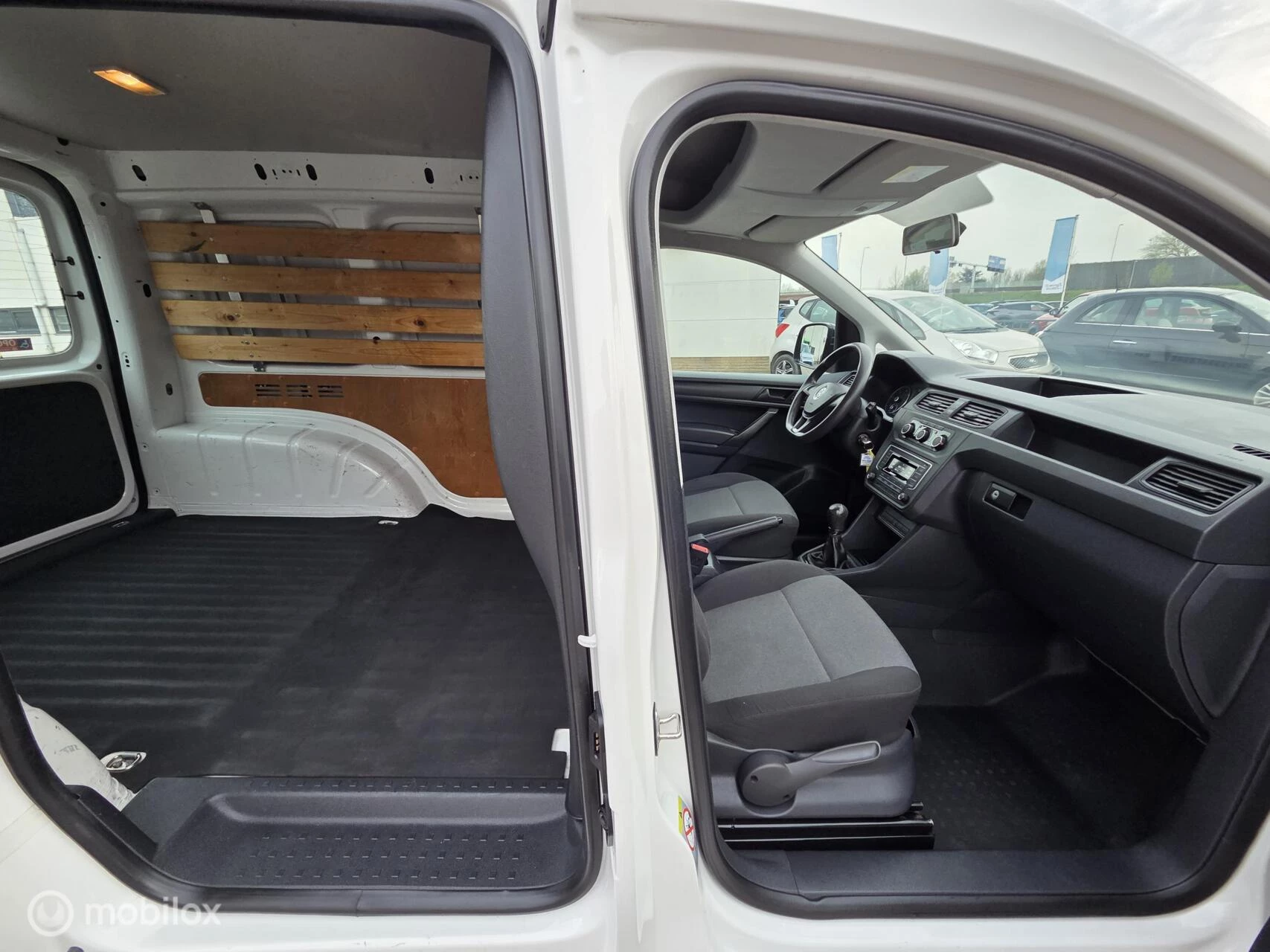 Hoofdafbeelding Volkswagen Caddy