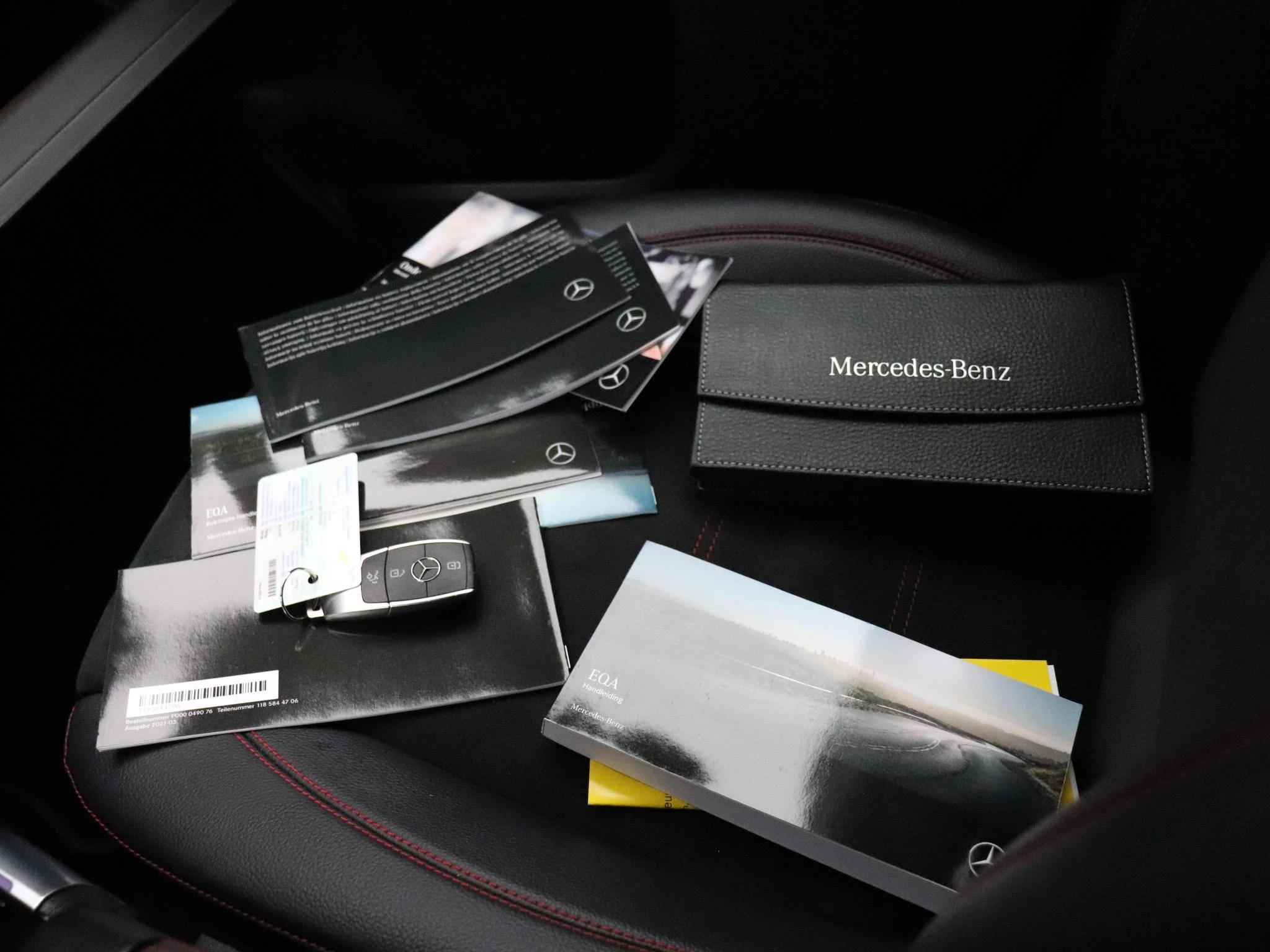 Hoofdafbeelding Mercedes-Benz EQA