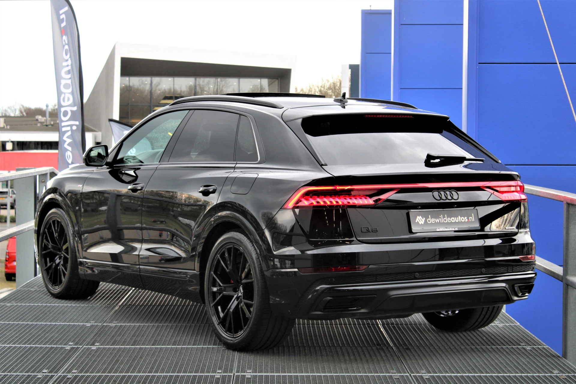 Hoofdafbeelding Audi Q8