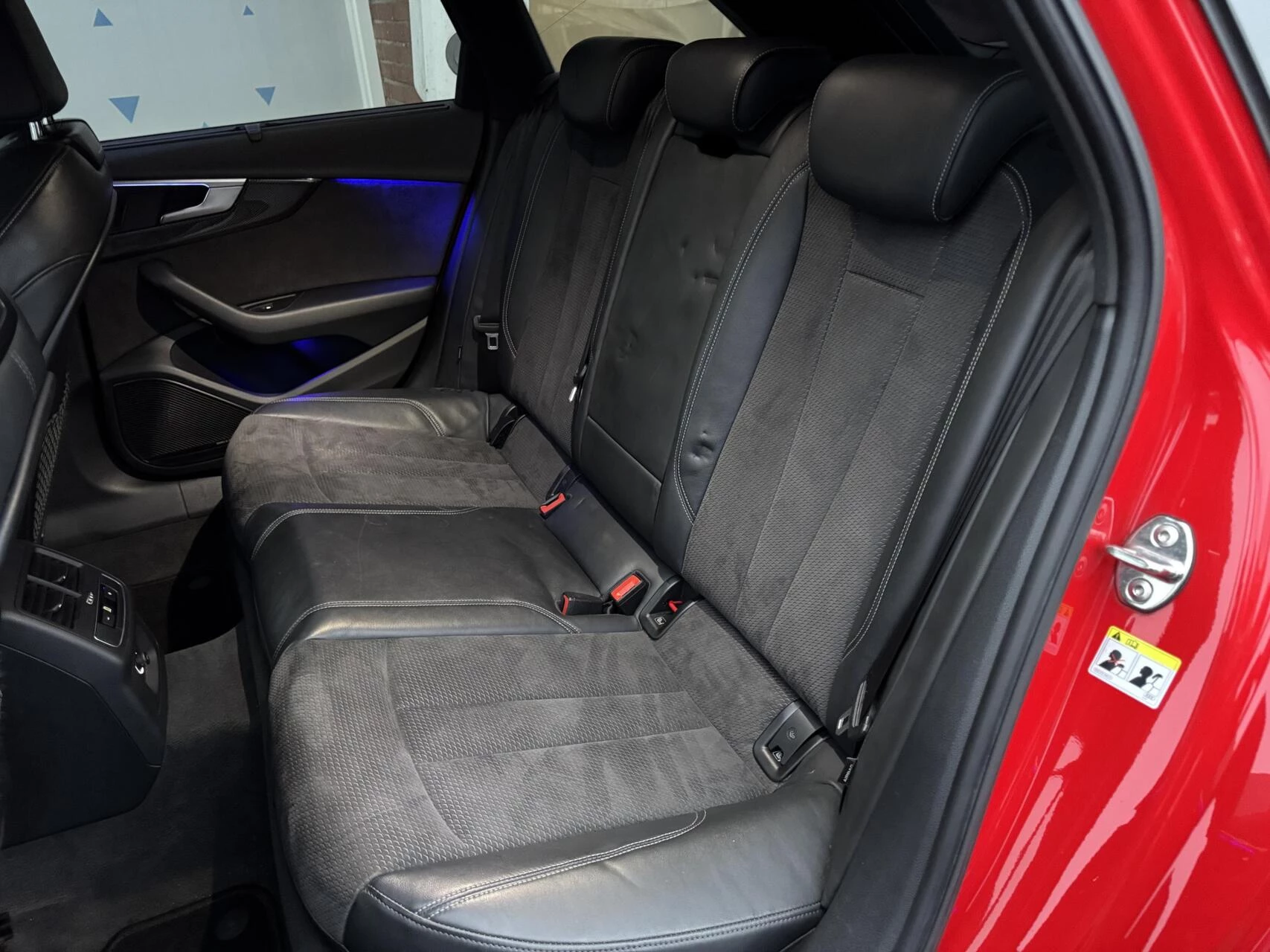 Hoofdafbeelding Audi S4