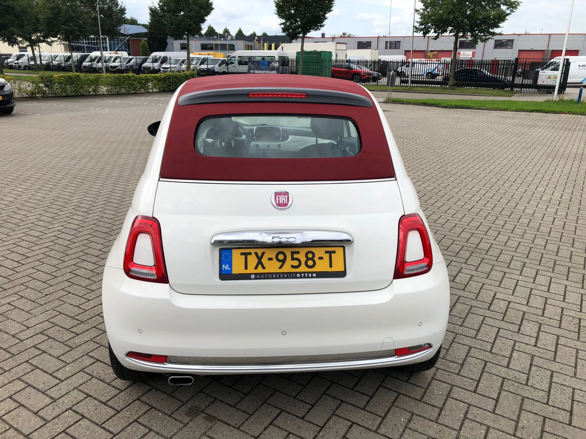Hoofdafbeelding Fiat 500C