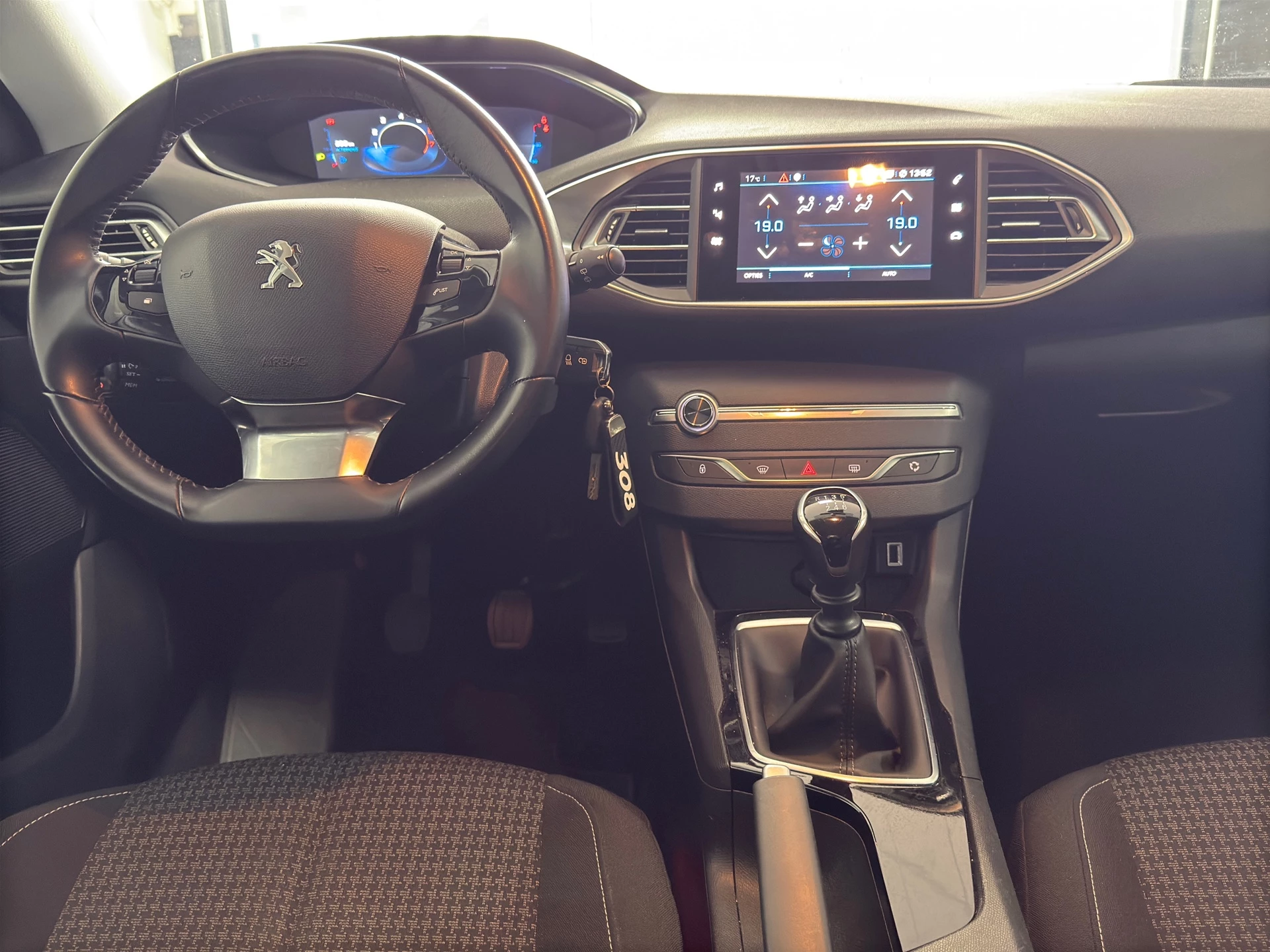 Hoofdafbeelding Peugeot 308