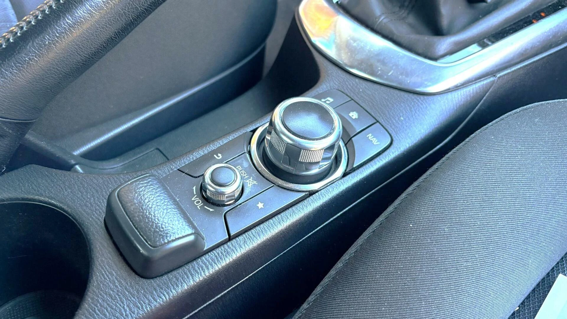 Hoofdafbeelding Mazda 2