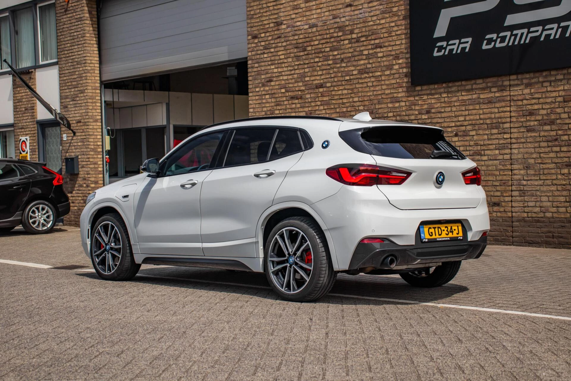 Hoofdafbeelding BMW X2