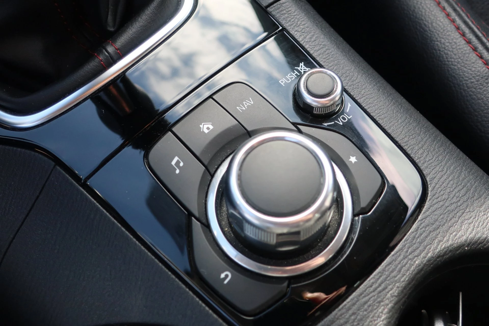 Hoofdafbeelding Mazda 3