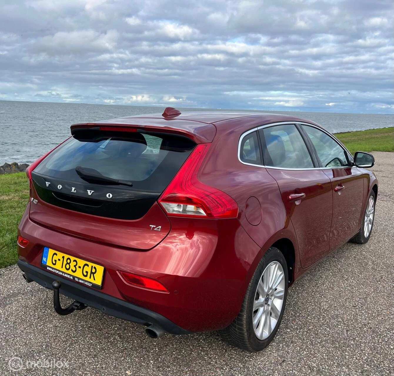Hoofdafbeelding Volvo V40