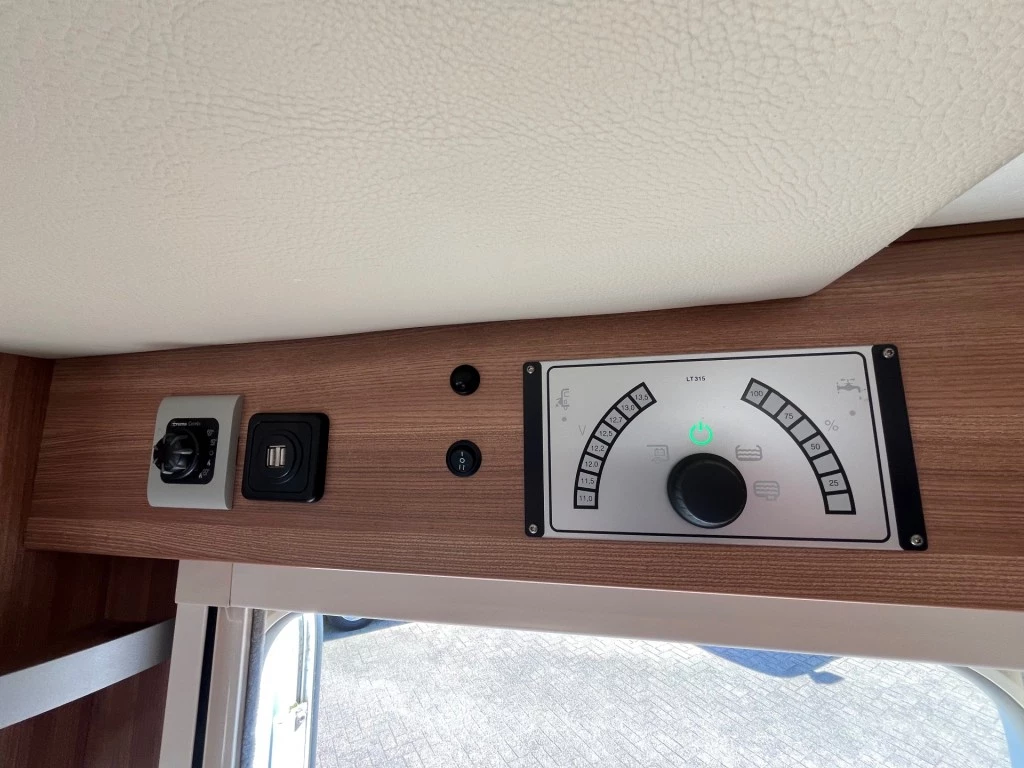 Hoofdafbeelding Weinsberg Caracompact R57 Carplay Ac Cruise