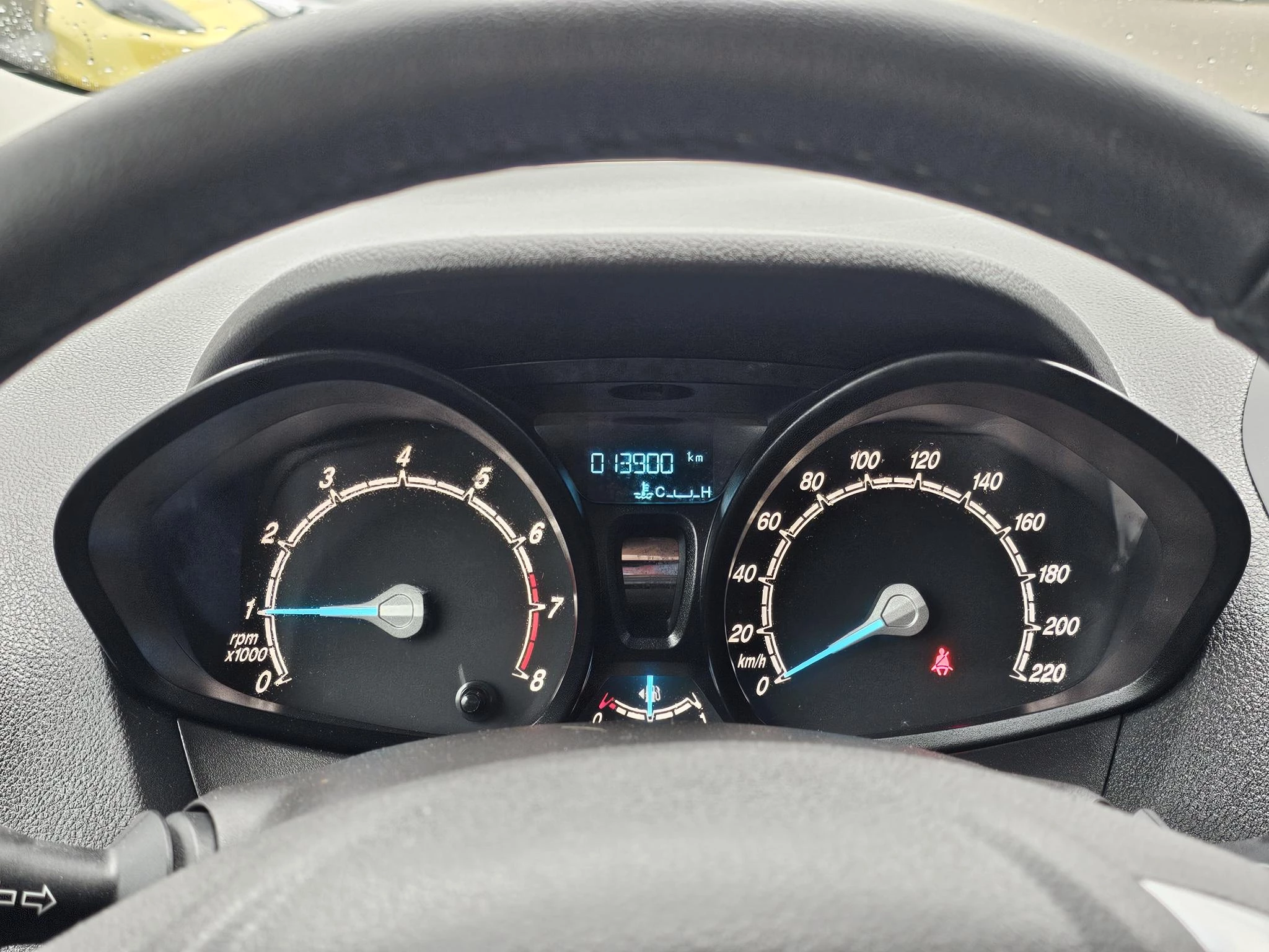 Hoofdafbeelding Ford Transit Courier