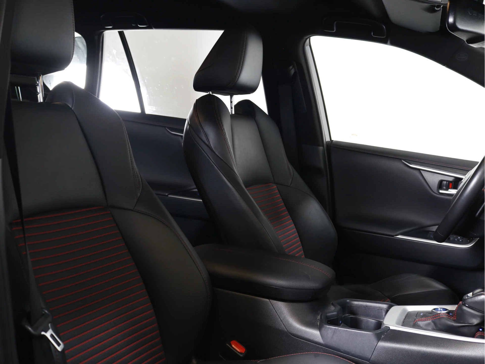 Hoofdafbeelding Suzuki Across