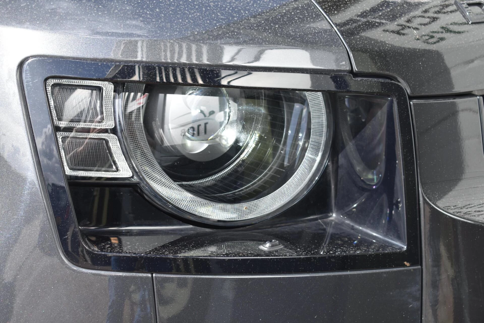 Hoofdafbeelding Land Rover Defender