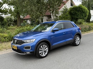 Volkswagen T-Roc 1.5 TSI Sport 150PK DSG•Trekhaak•Camera