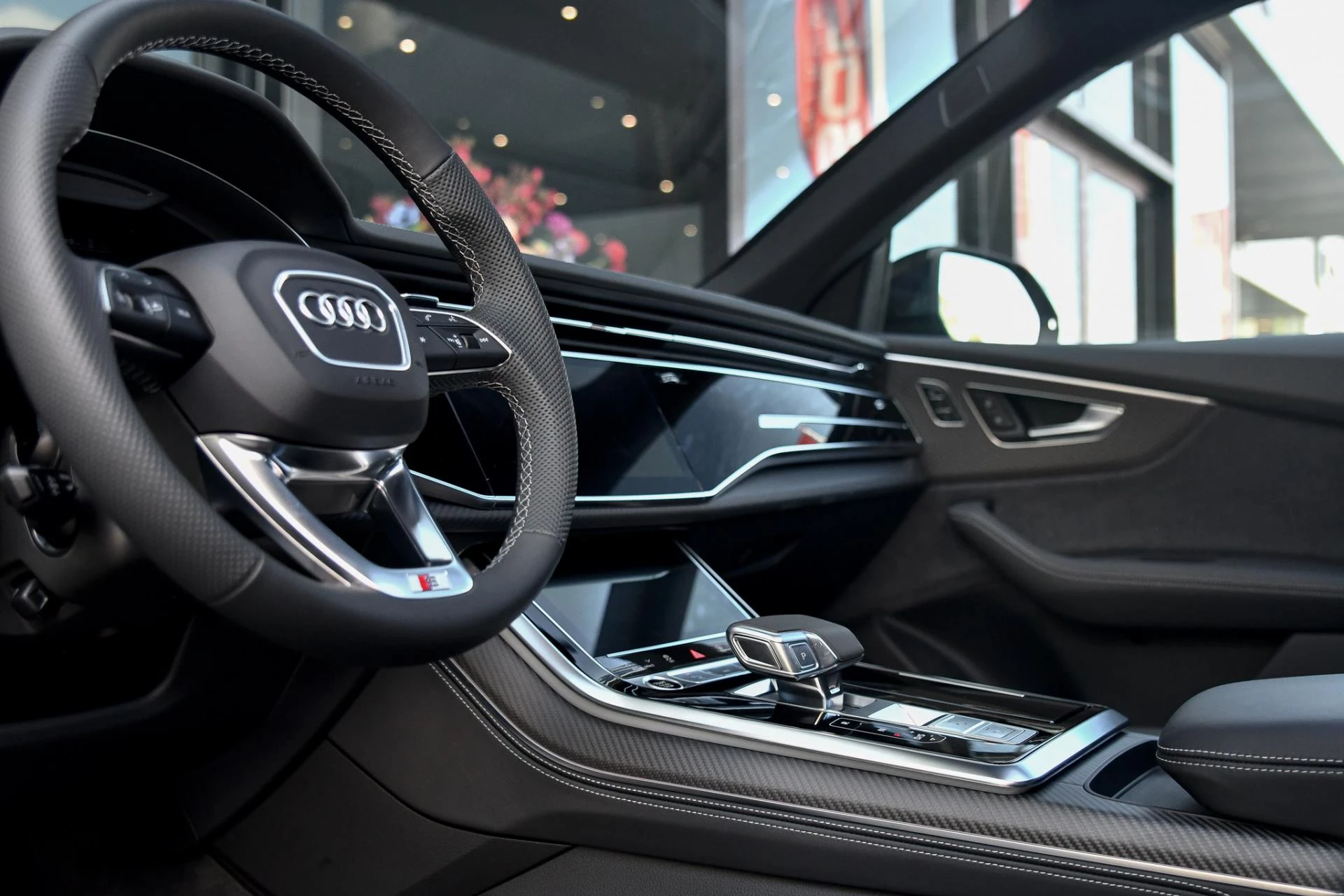 Hoofdafbeelding Audi Q8