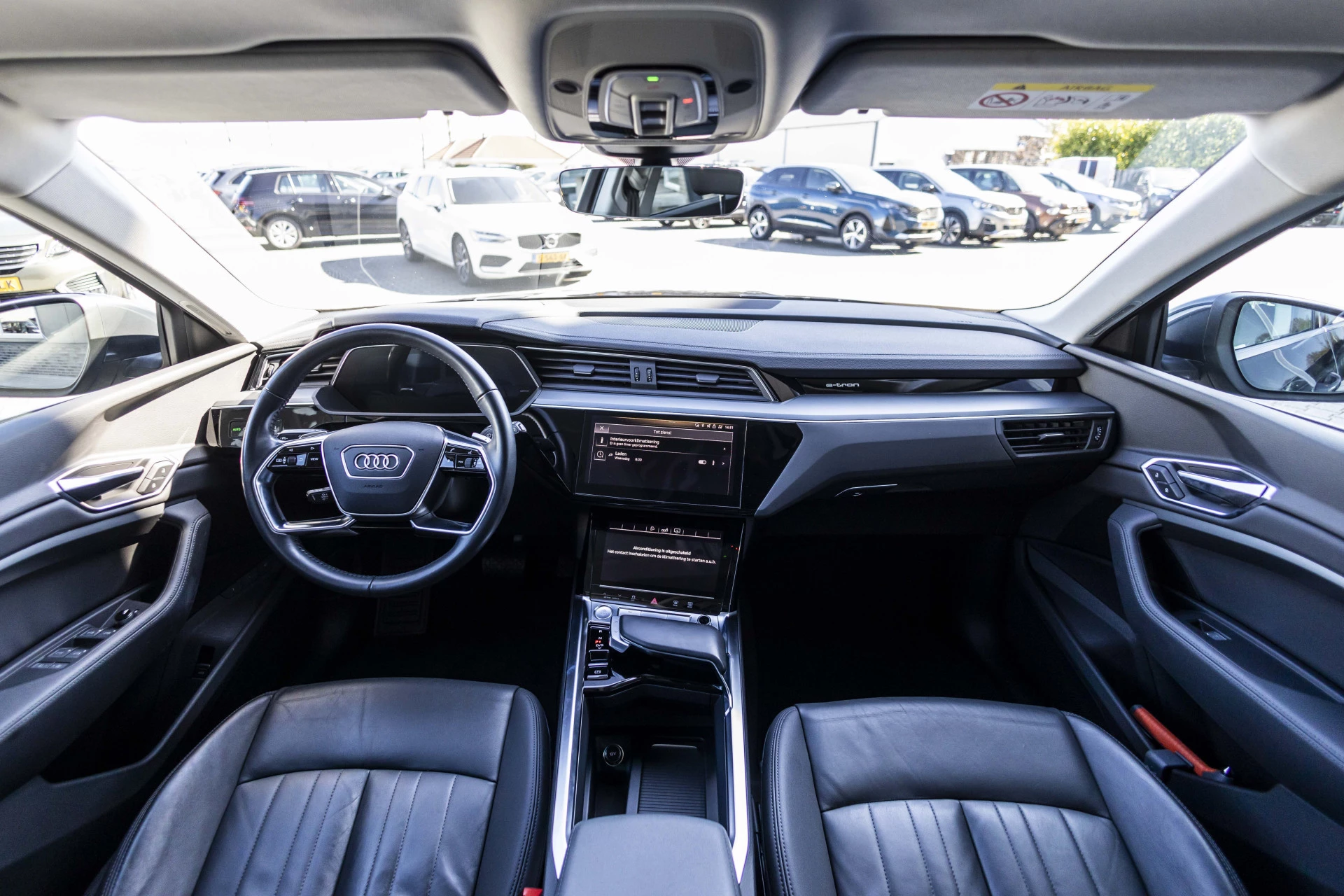 Hoofdafbeelding Audi e-tron