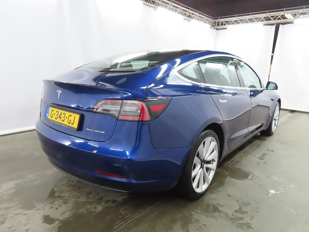 Hoofdafbeelding Tesla Model 3