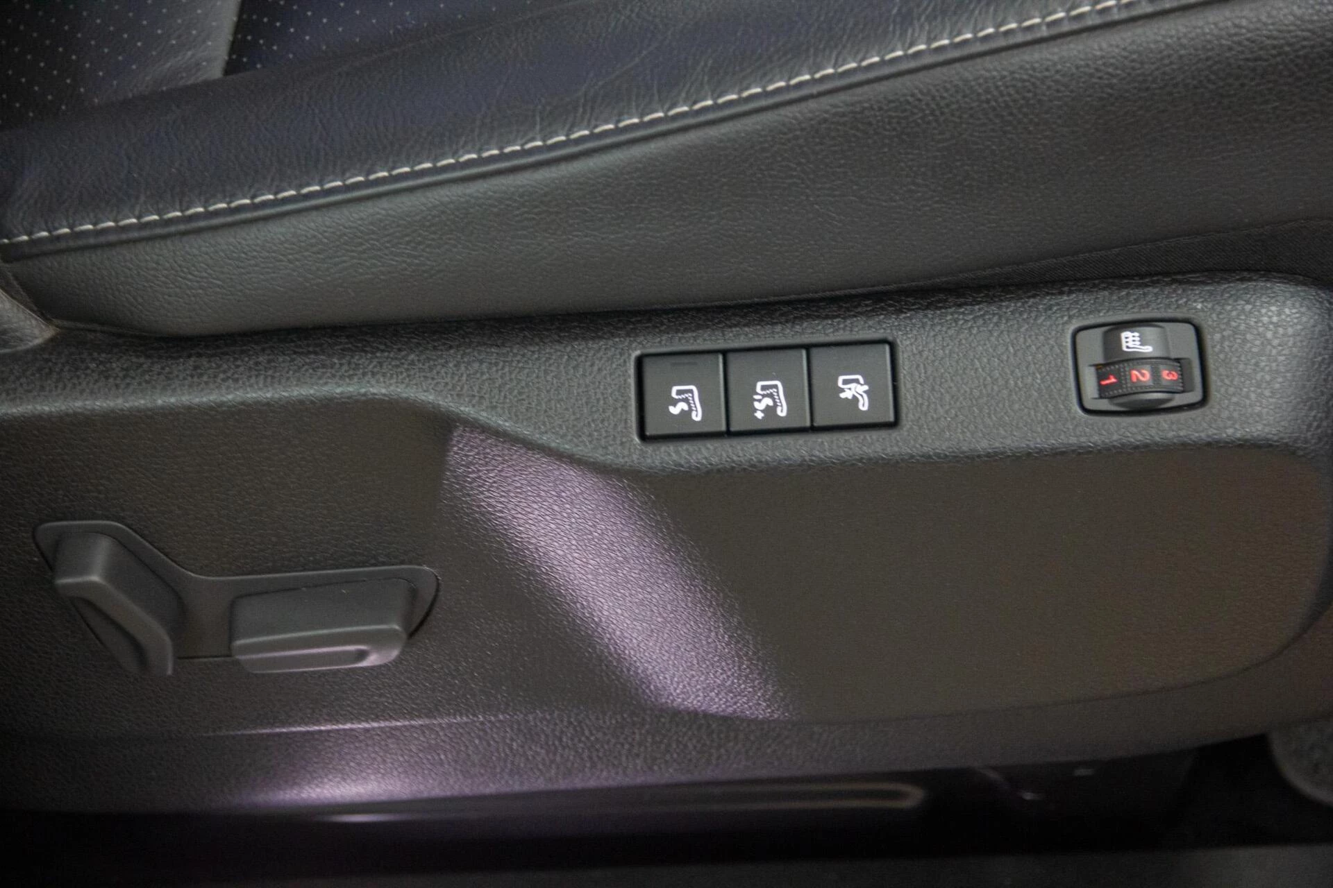 Hoofdafbeelding Peugeot e-Traveller