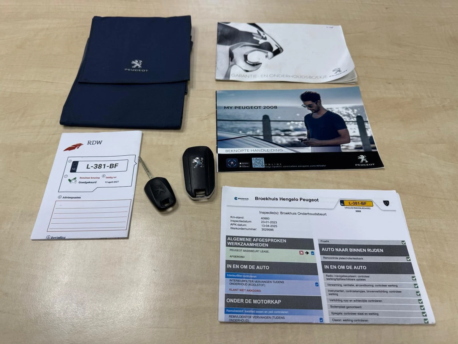 Hoofdafbeelding Peugeot 2008