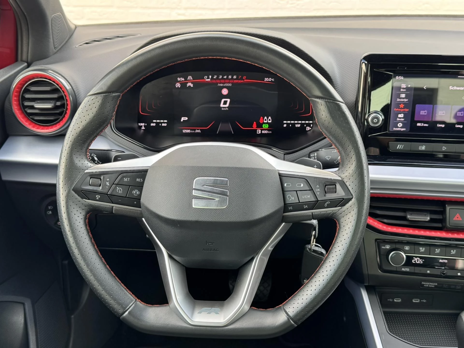Hoofdafbeelding SEAT Arona