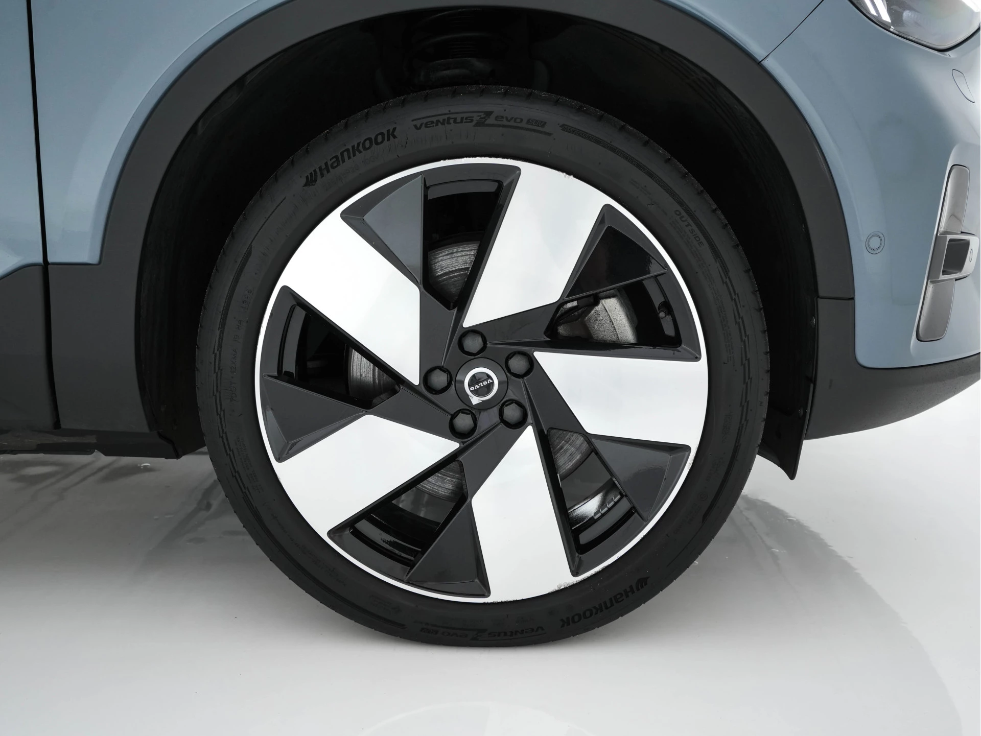 Hoofdafbeelding Volvo C40