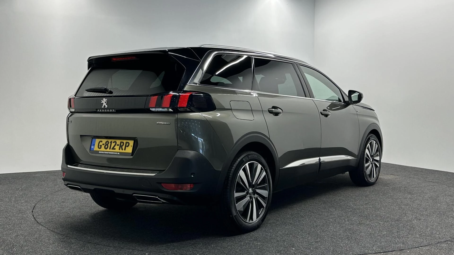 Hoofdafbeelding Peugeot 5008
