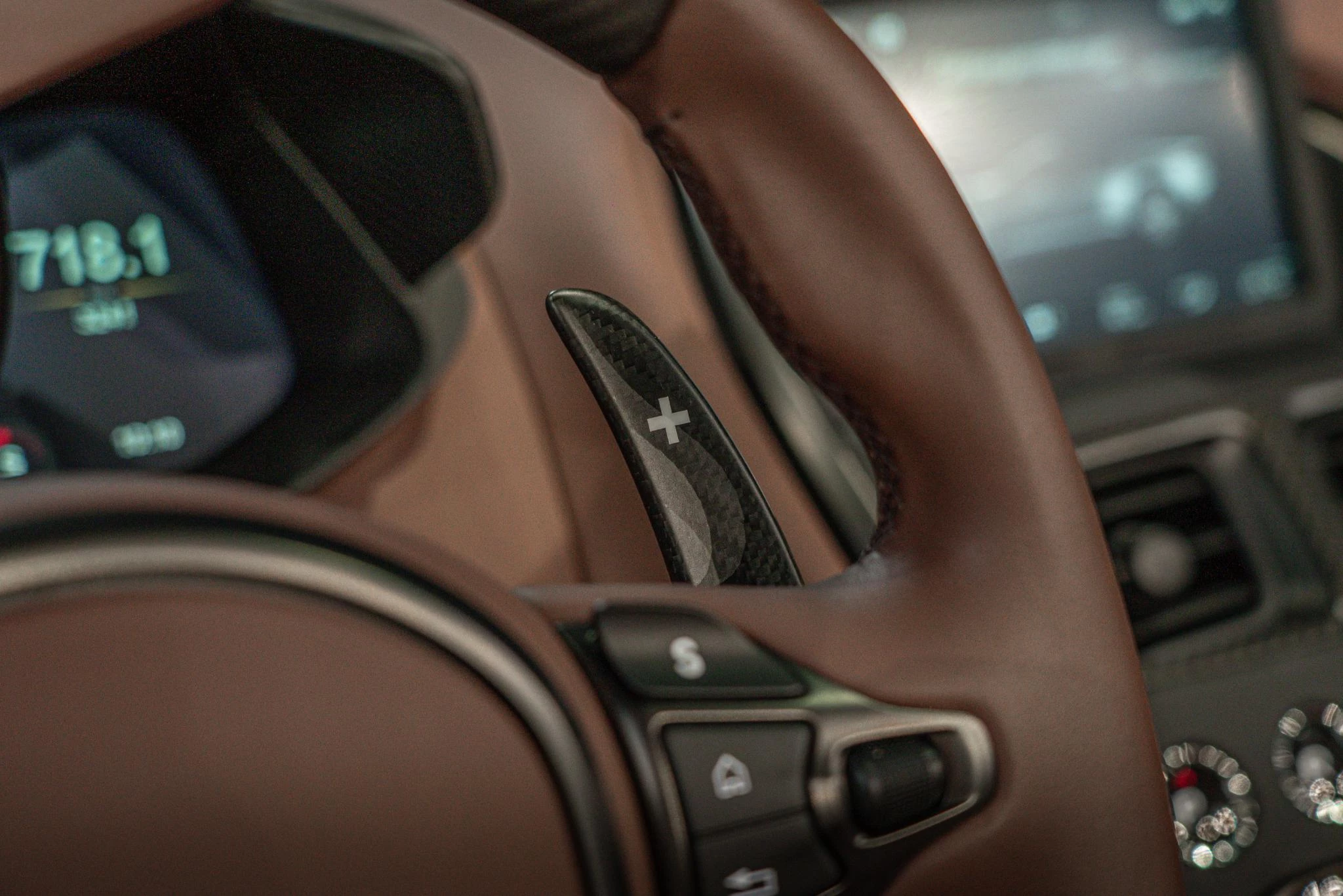 Hoofdafbeelding Aston Martin DBS