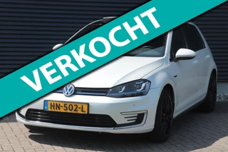 Volkswagen Golf 1.4 TSI GTE / PANO - CAMERA - INC.BTW - NAP!