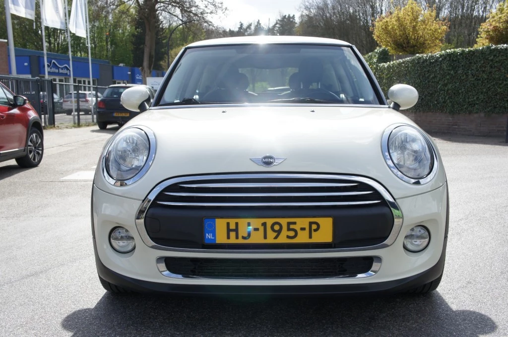 Hoofdafbeelding MINI One