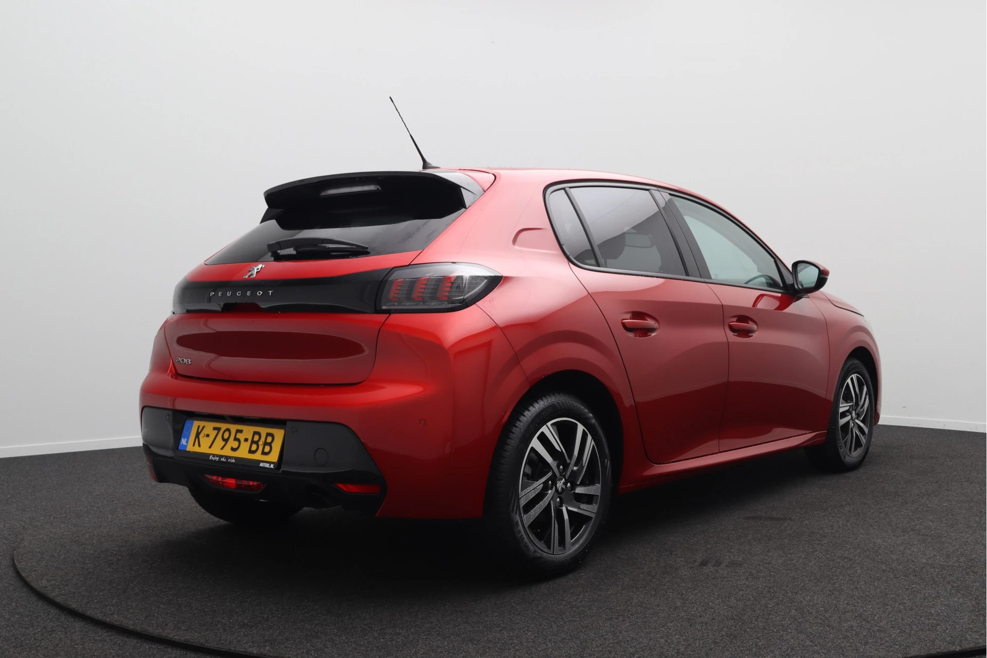 Hoofdafbeelding Peugeot 208