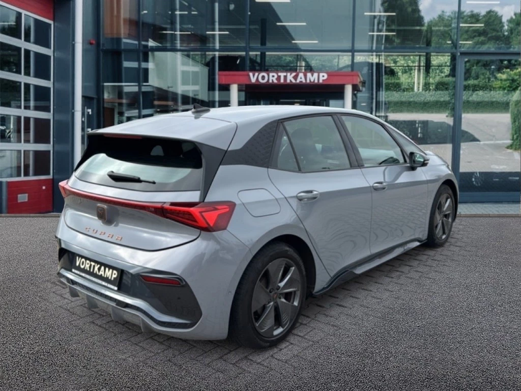 Hoofdafbeelding CUPRA Born