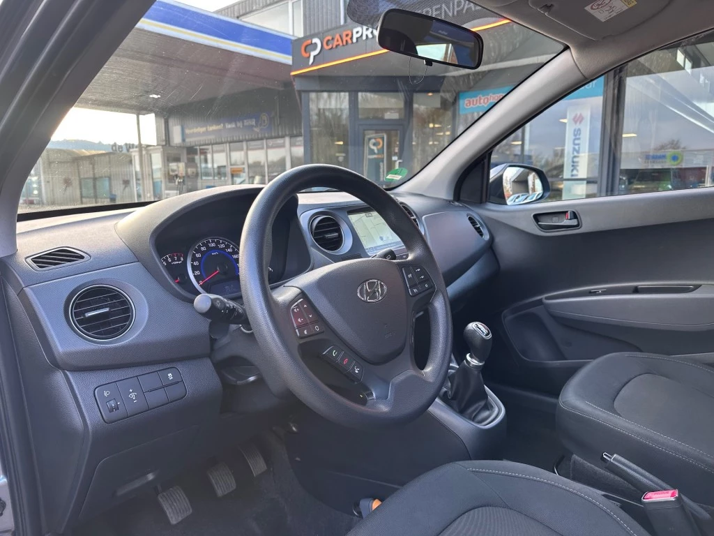 Hoofdafbeelding Hyundai i10