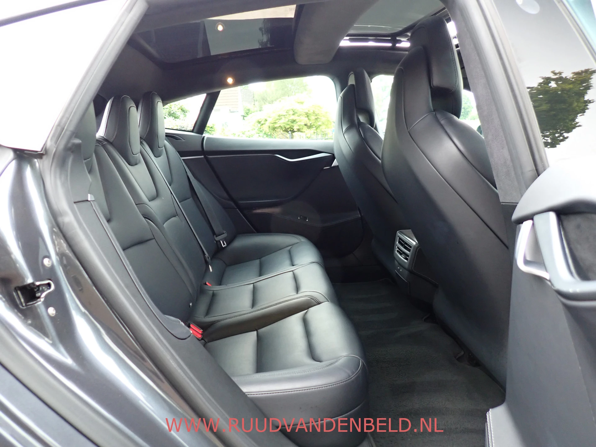 Hoofdafbeelding Tesla Model S