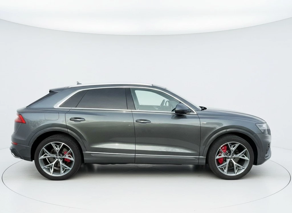 Hoofdafbeelding Audi Q8