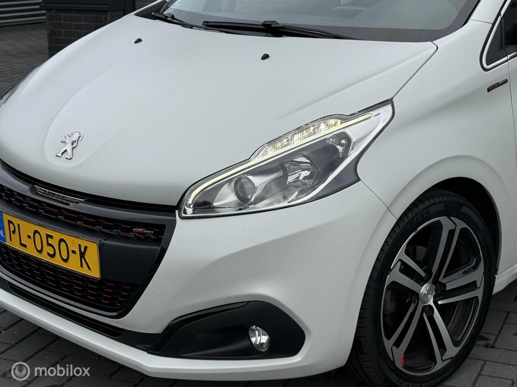 Hoofdafbeelding Peugeot 208