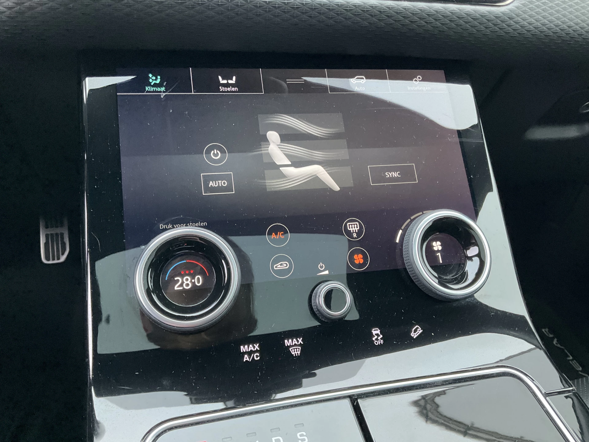 Hoofdafbeelding Land Rover Range Rover Velar