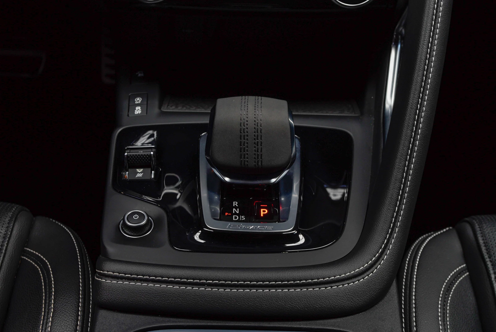 Hoofdafbeelding Jaguar E-PACE