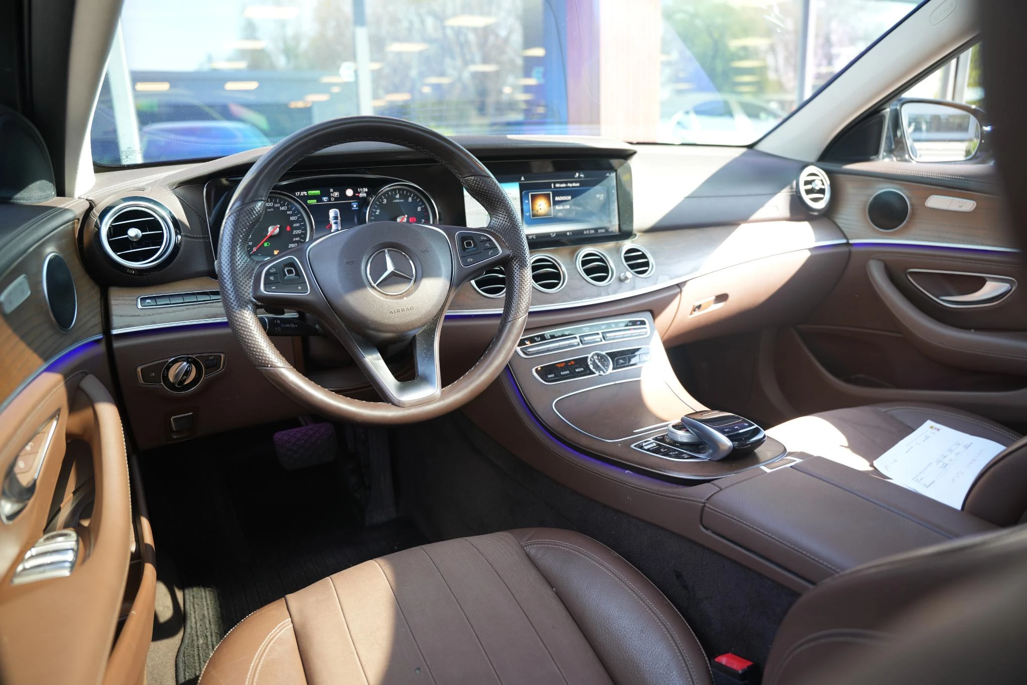 Hoofdafbeelding Mercedes-Benz E-Klasse