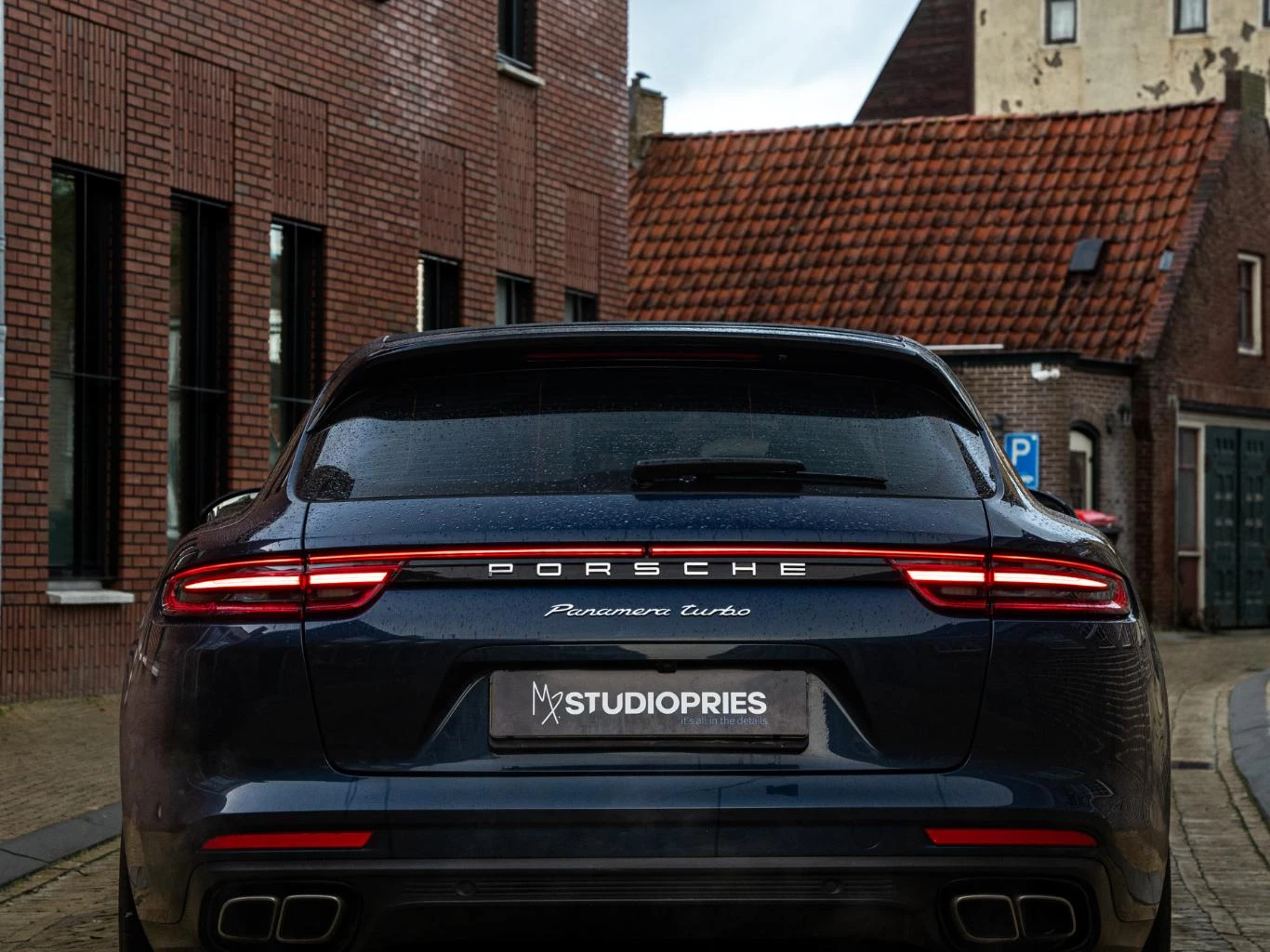 Hoofdafbeelding Porsche Panamera
