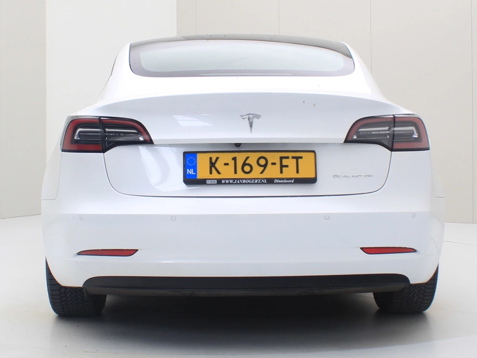 Hoofdafbeelding Tesla Model 3
