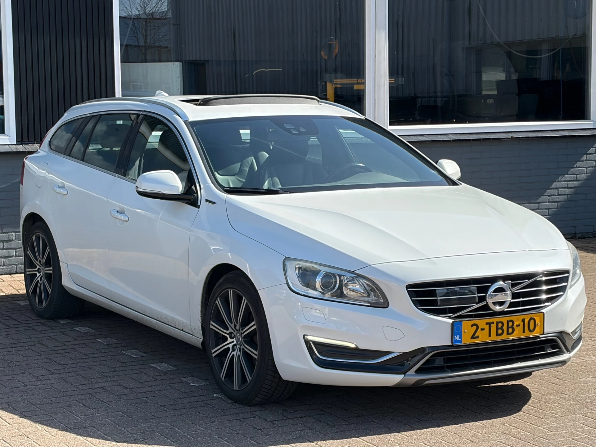 Hoofdafbeelding Volvo V60