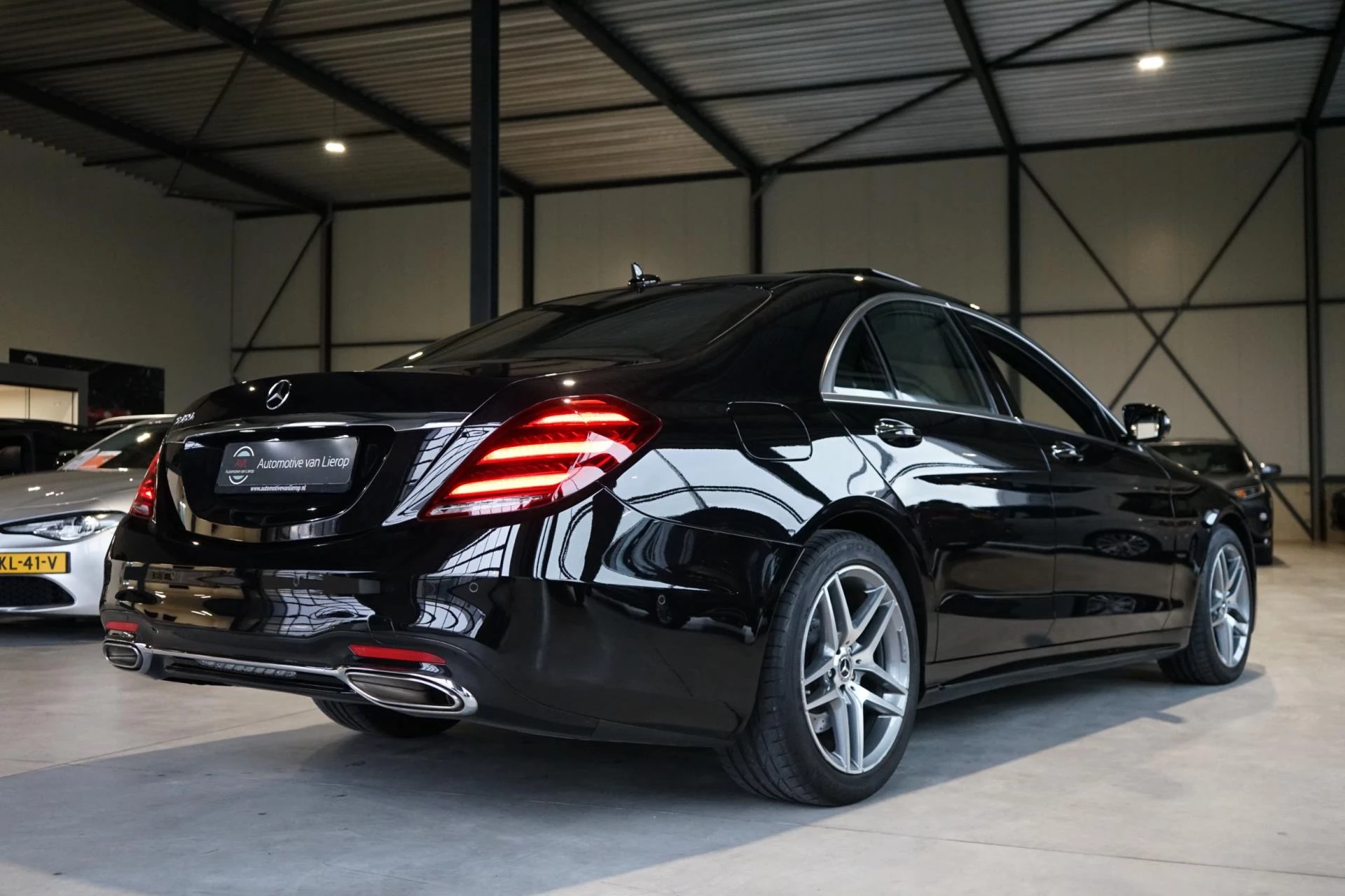 Hoofdafbeelding Mercedes-Benz S-Klasse