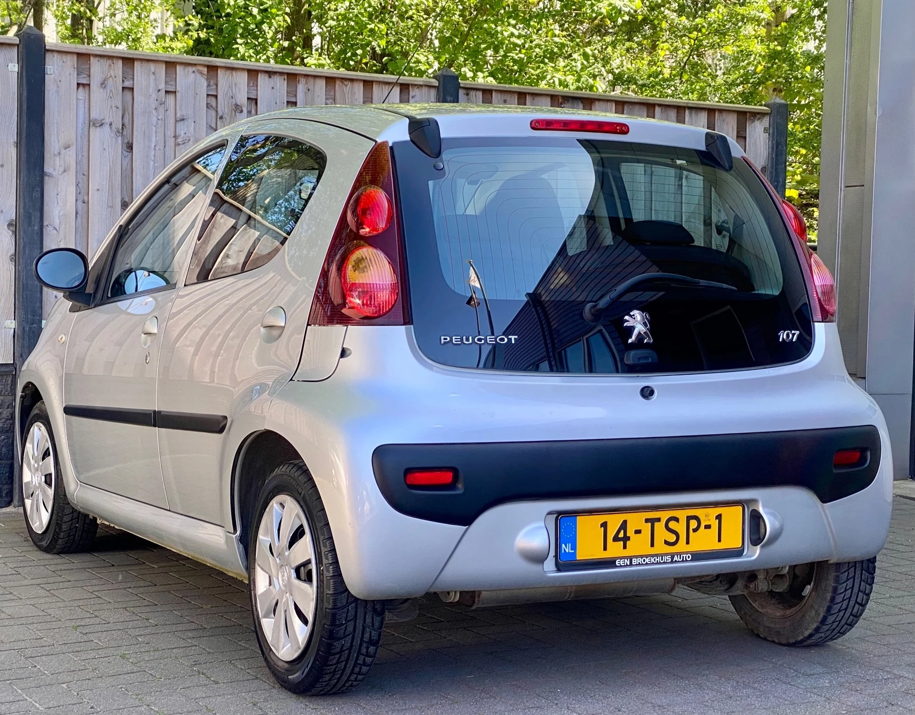 Hoofdafbeelding Peugeot 107