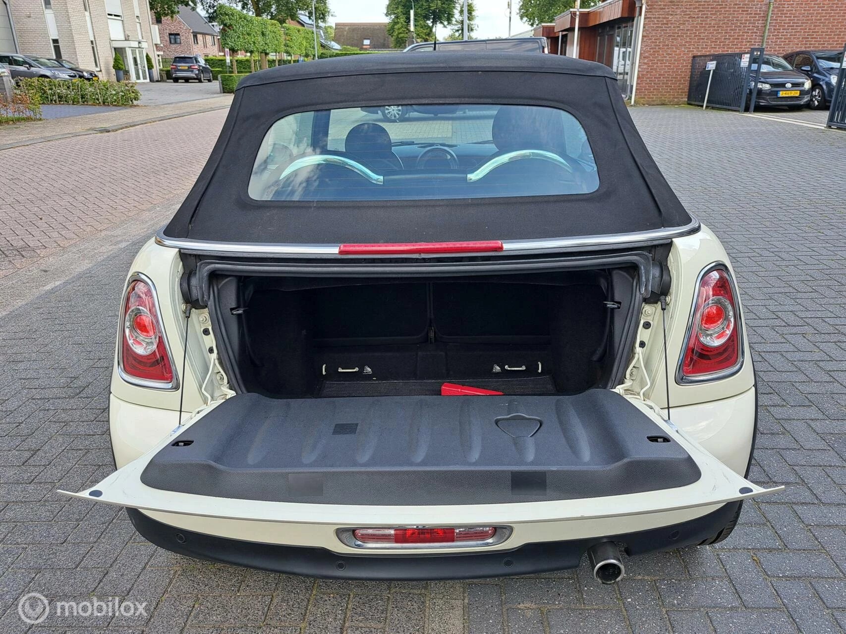 Hoofdafbeelding MINI One Cabrio