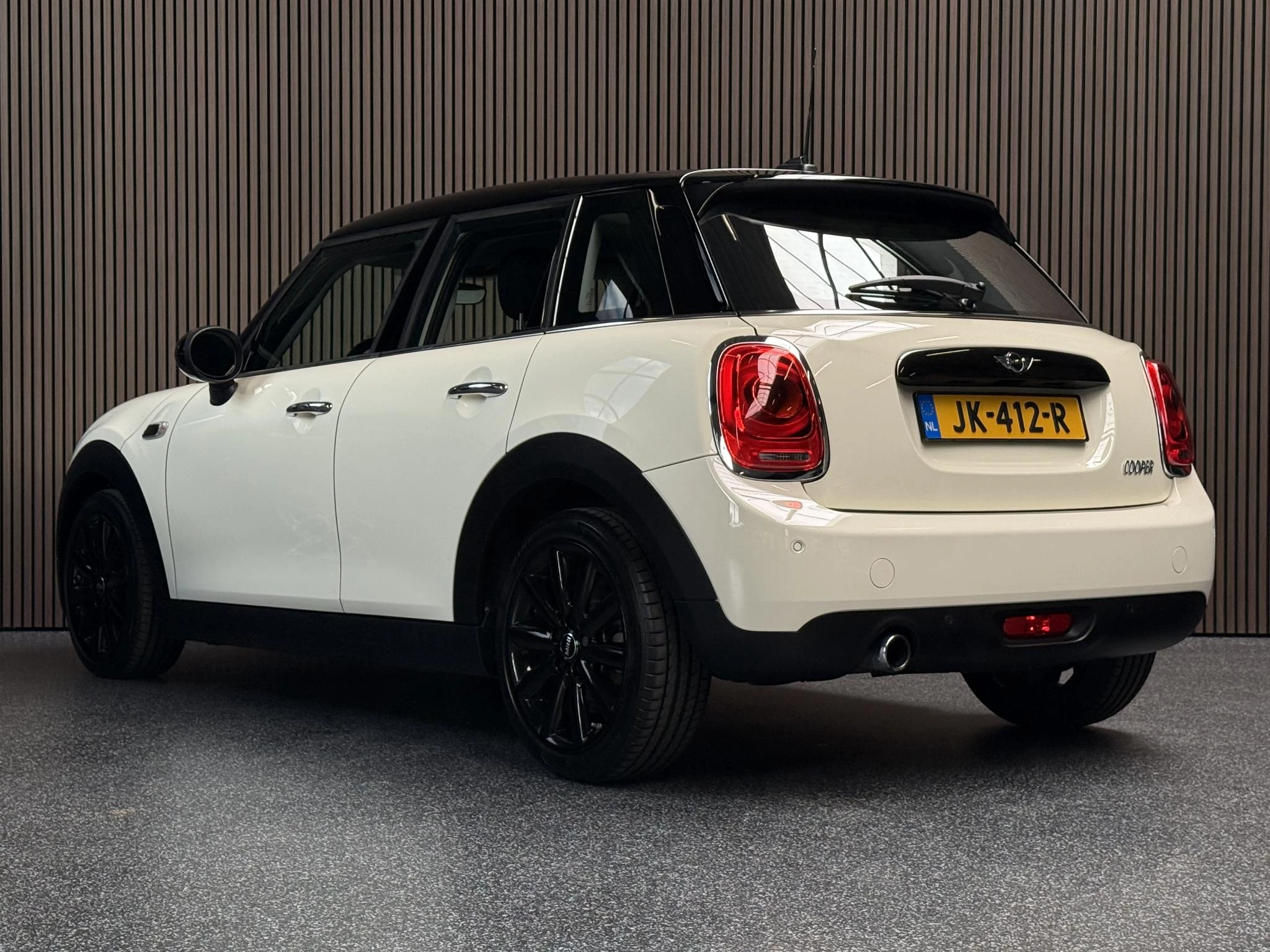 Hoofdafbeelding MINI 5-deurs
