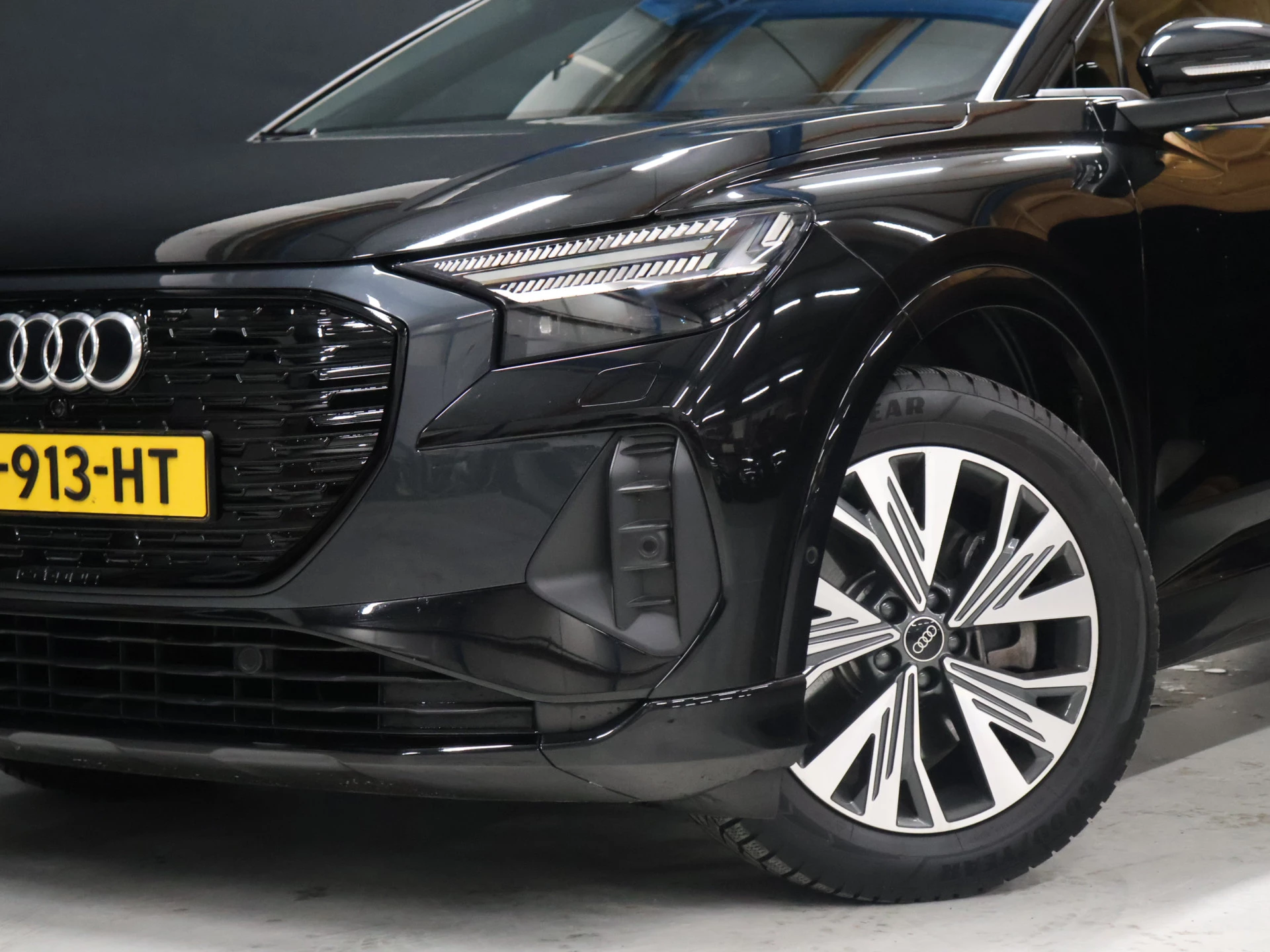 Hoofdafbeelding Audi Q4 e-tron