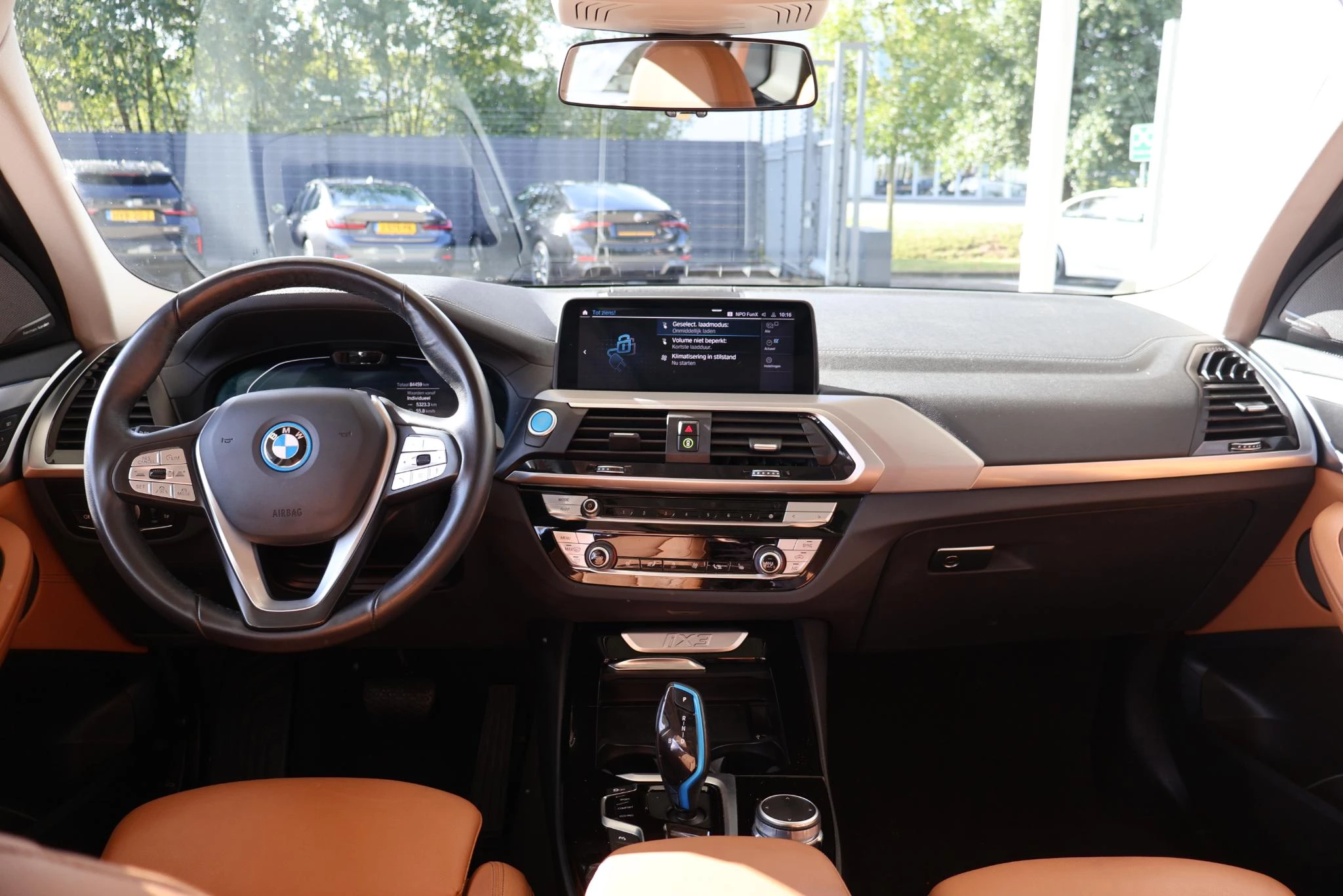 Hoofdafbeelding BMW iX3