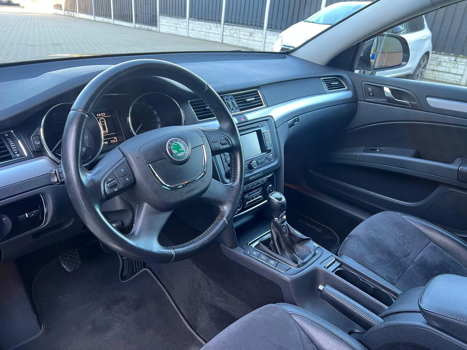 Hoofdafbeelding Škoda Superb