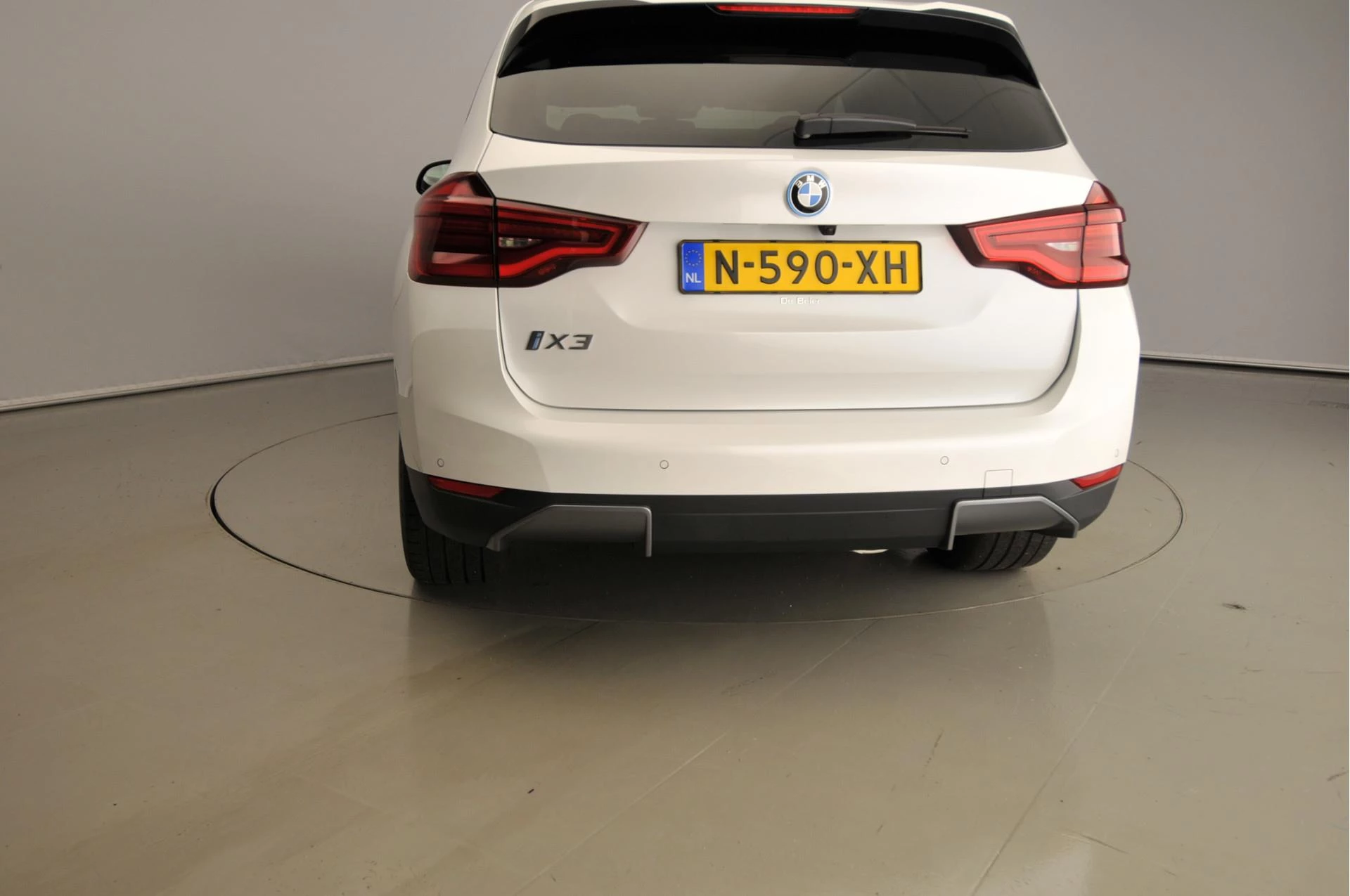 Hoofdafbeelding BMW iX3