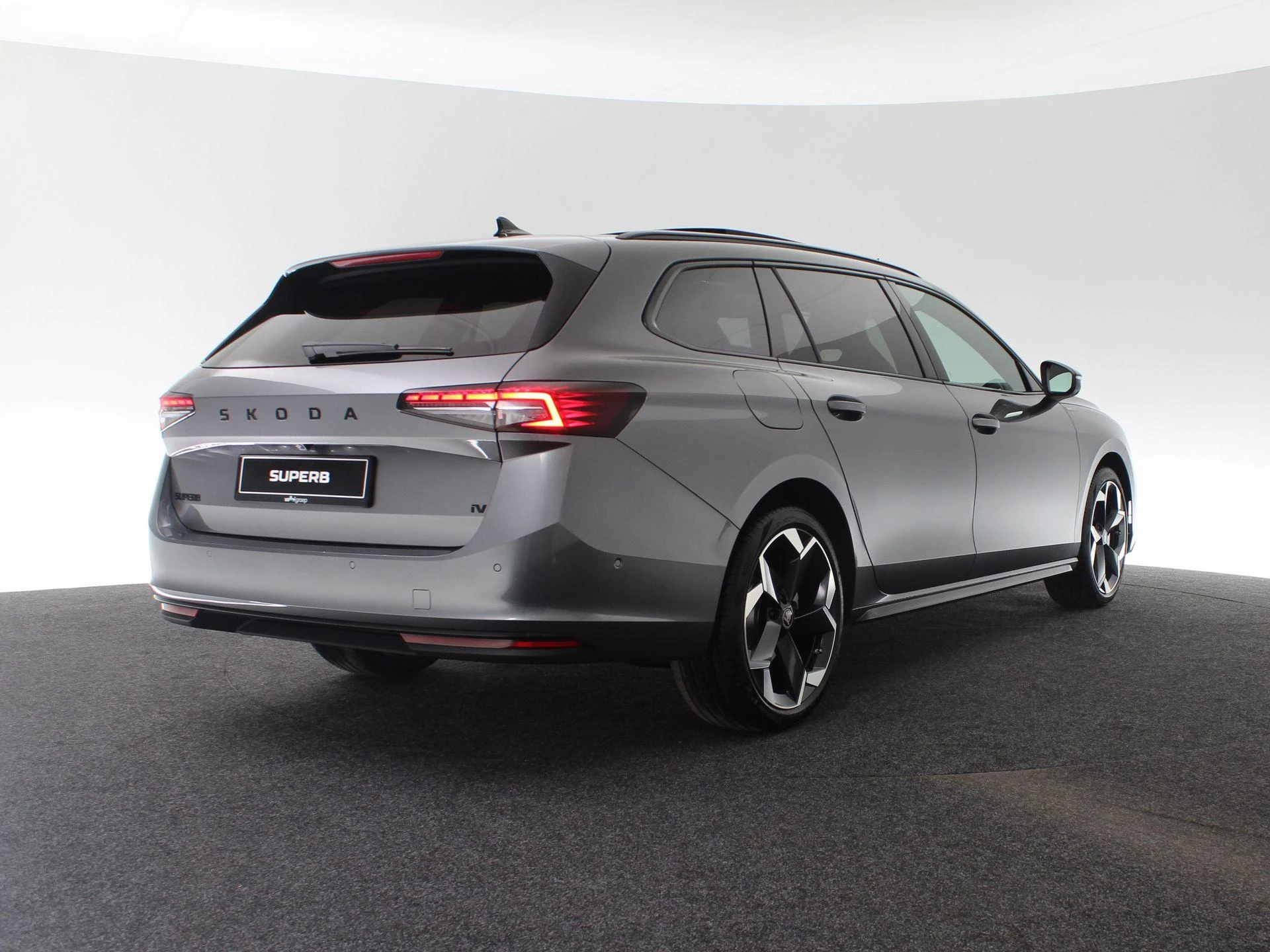 Hoofdafbeelding Škoda Superb